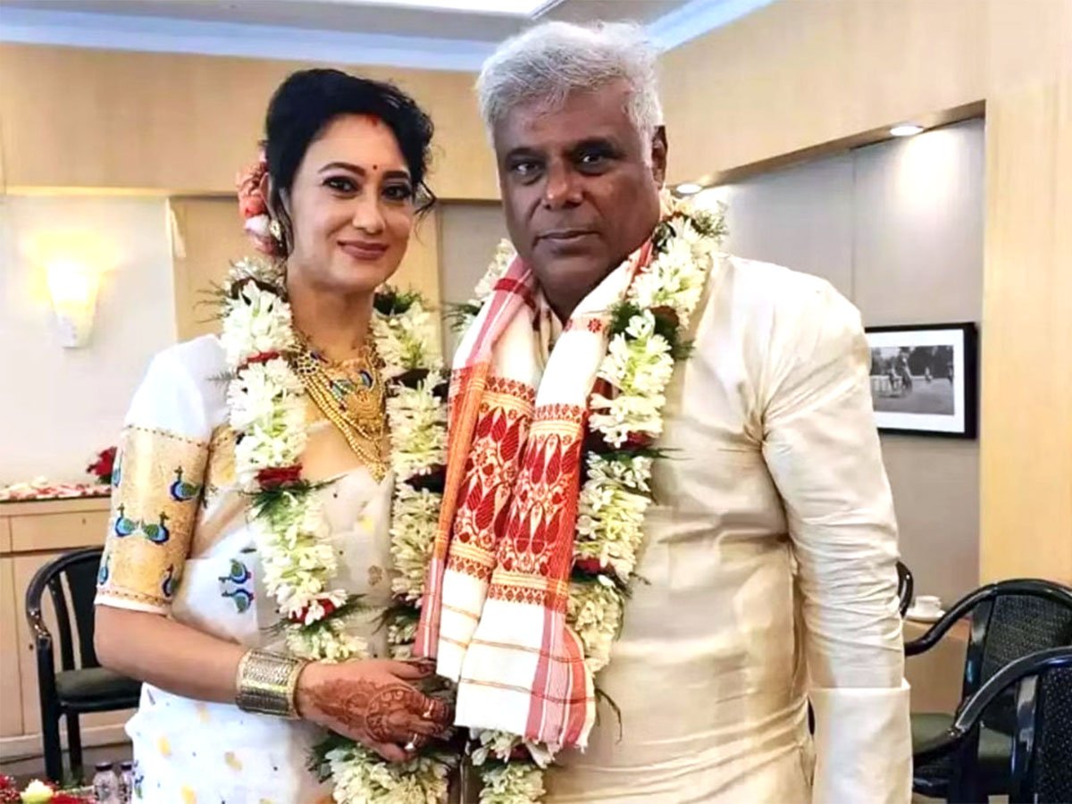 Ashish-Vidyarthi-Marriage